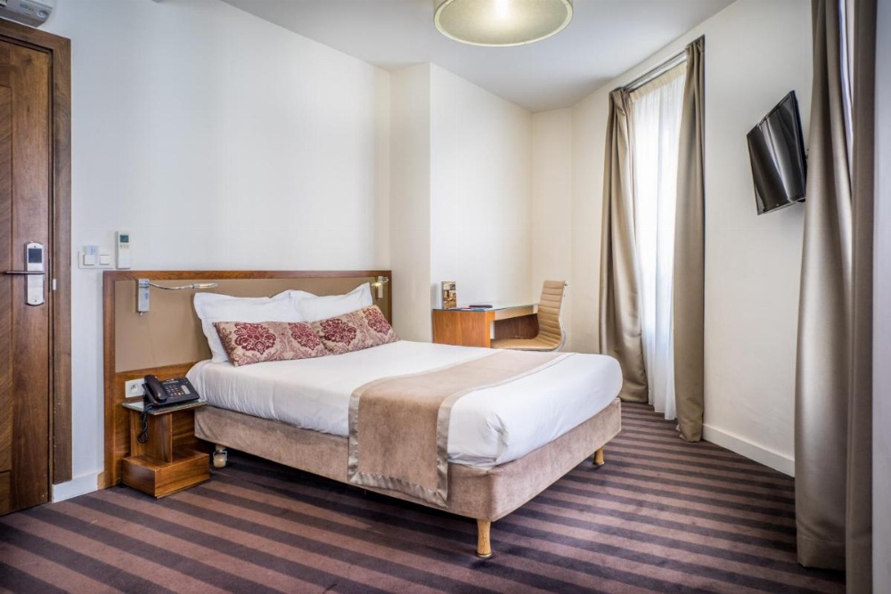 Art Hôtel Batignolles Image 12
