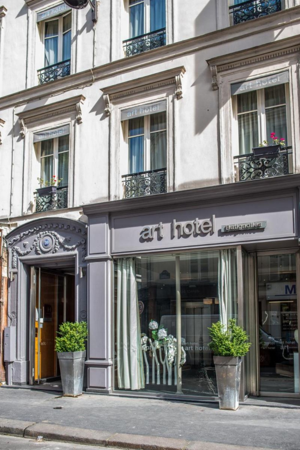 Art Hôtel Batignolles Image 35